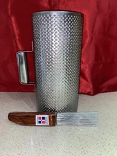 Dago Guira Típica 20x13 con Gancho Típico en Madera