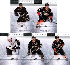 14/15 UD ARTIFACTS HOCKEY BASE TEAM SETS ( ANA-WIN ) U-Pick Team From List