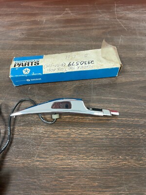 1969 1970 1971 CHRYSLER NEWPORT NEW YORKER LH FENDER TURN 1969 1970 1971 CHRYSLER NEWPORT NEW YORKER LH FENDER TURN