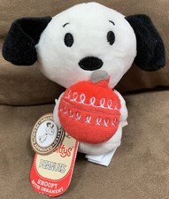 ITTY BITTY SNOOPY W/ORNAMENT PLUSH PEANUTS APPROVED SUPER CUTE