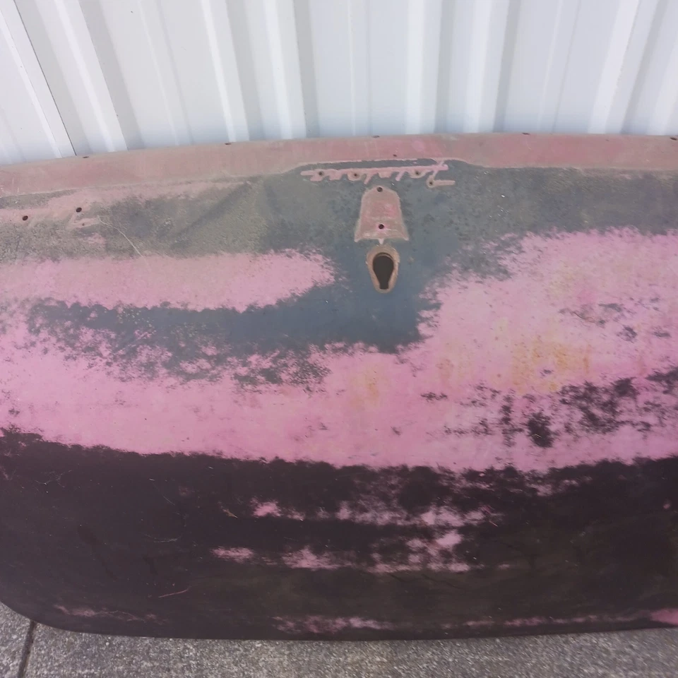 1955 Ford Sunliner or Crown Victoria Trunk Deck Foto 2 de 4