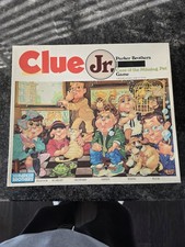Clue Jr Case of the Missing Pet Game Parker Brothers