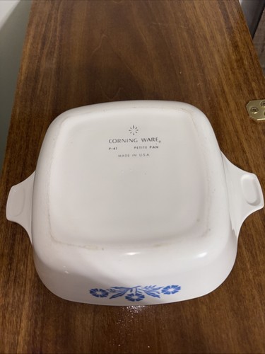 Corning Ware Blue Cornflower Petite Pan 1 3/4 Cup Casserole Dish P-41 - NO LID - Picture 3 of 3