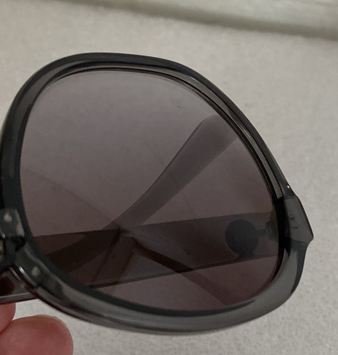Tory Burch TY9056U 177811 Sonnenbrille transparent graues Gestell graue Gläser - Bild 9 von 9