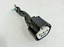 2010-2015 prius 2012-2017 Prius V water pump pigtail Wire Connector