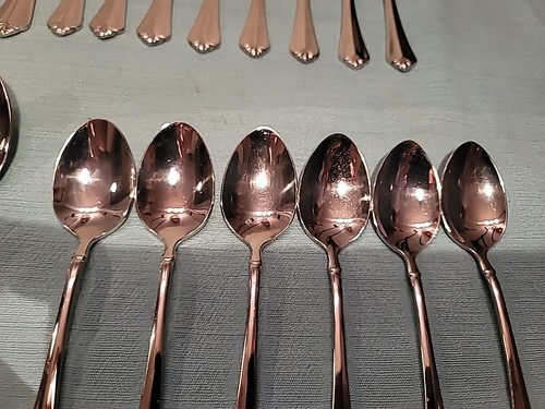 Oneida Juilliard Heirloom Glossy Silver Stainless Flatware 41 Pieces - Picture 16 of 23