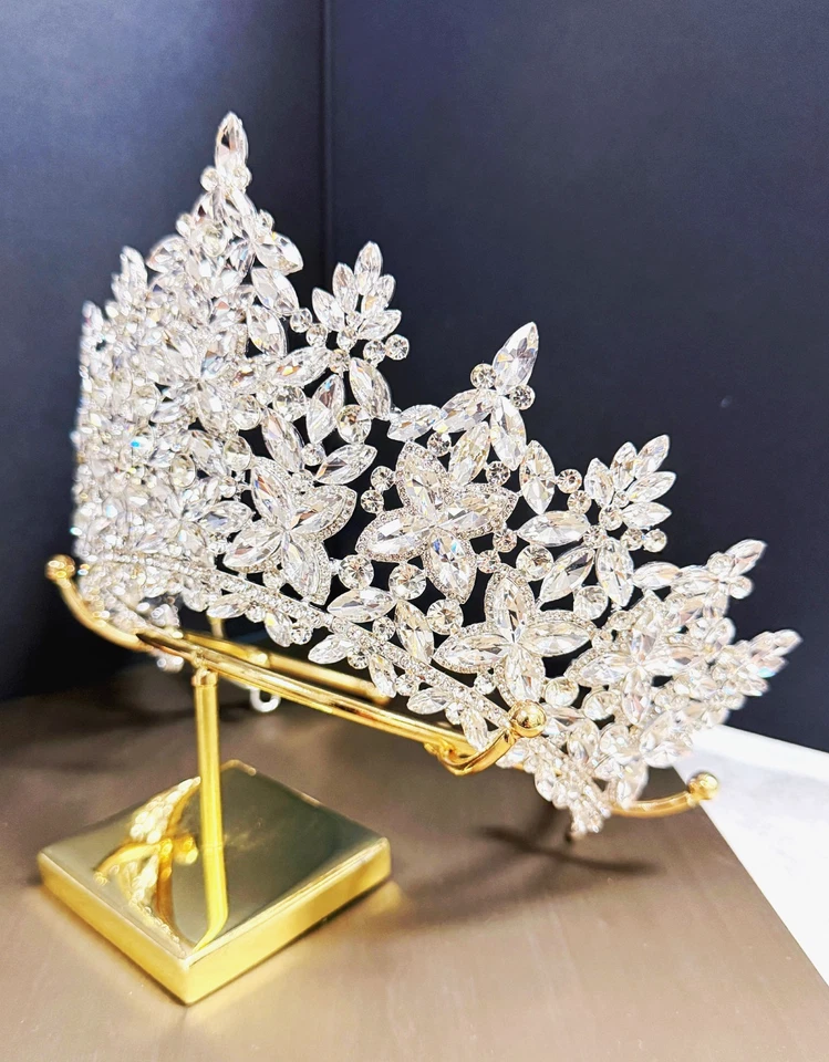 Quinceanera Crown, Crystal Crown, Crystal Bridal Tiara, Silver Wedding Crown - Image 4 of 4