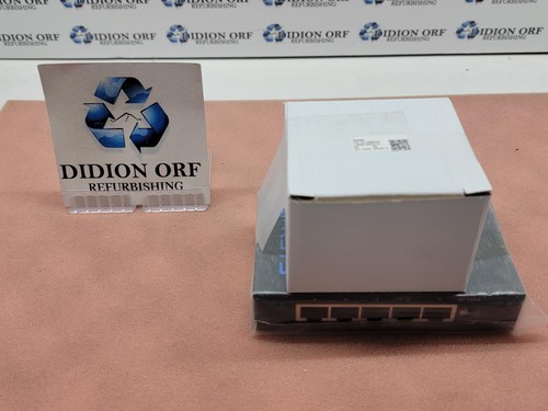 NEW-No-BOX LINKSYS SE3005 5-Port Gigabit Ethernet Switch, SKU 20438 - Picture 1 of 3