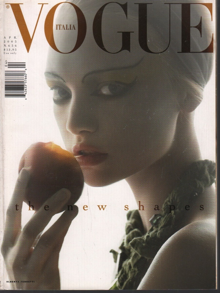 Vogue TÜRKİYE Magazine March 2022 Vogue TÜRKİYE Magazine March 2022 Vogue TÜRKİYE Magazine