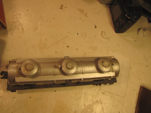 Lionel 6-6415 Three Dome Tank Car in original box - Picture 6 of 18