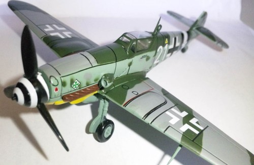 DeAgostini WW2 Aircraft Collection Vol 3 Fighter Messerschmitt Bf Me 109G Gustav - Picture 2 of 10