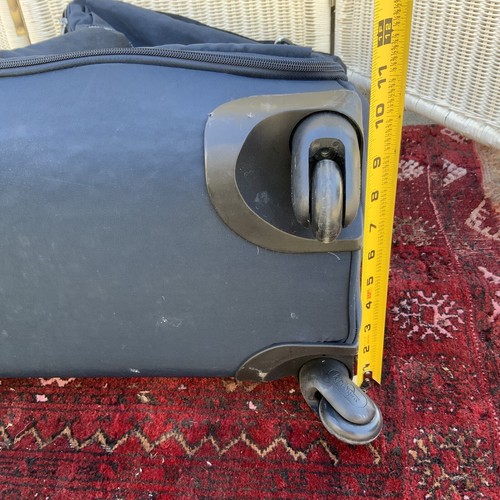 Kipling 24” Darcy Rolling Upright Wheeled Navy Suitcase + Backpack Monkey Key - Picture 6 of 12