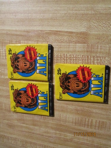 3 Alf Topps Wax Packs - Picture 1 of 4