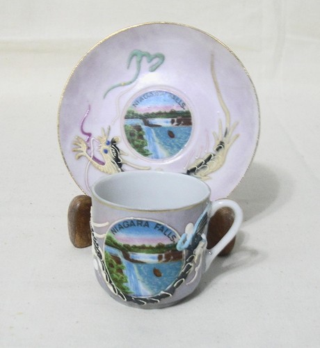 Vintage Niagara Falls Souvenir Miniature Cup & Saucer  Dragonware - Picture 1 of 6