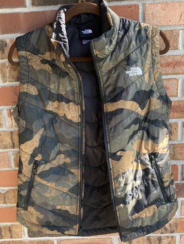 North Face Women’s Tamburello Camo Puffer Vest ( Size SP) Black, Green, Tan - Picture 2 of 6