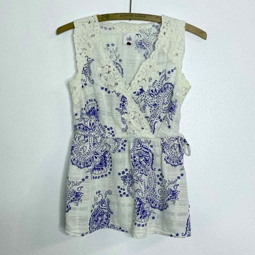 CAbi Veranda top white blue paisley print lace detail style 5223 XS - Afbeelding 2 van 10