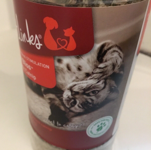 Petlinks Pure Bliss Organic Catnip, 2 oz Canister - Picture 2 of 6