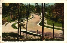 Lynn Fells Parkway Melrose Mass Whte Border Postcard 1925