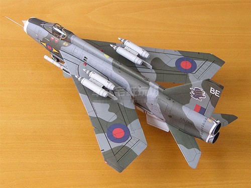 1:33 Scale Britan Bac Lightning F Mk.6 Fighter DIY Paper Model Kit - Picture 2 of 6