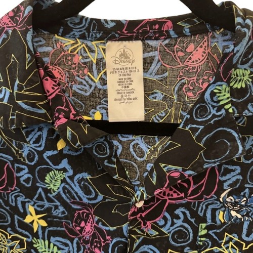 Disney Parks Neon Tropical Surfing Stitch Button-Up Camp Shirt size Medium NWOT - Picture 3 of 11