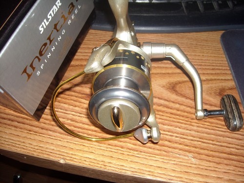 SILSTAR INERTIA MT IMT50 Spinning Reel 18-30lb CAP LINE New In Box FREE SHIPPING - Picture 3 of 8