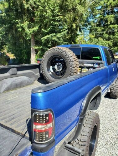 In Bed Spare Tire Mounting Bracket Vertical Rigid Holder Pick Up Truck US Made - Foto 6 di 9