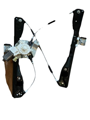 NEW OEM 2007-2012 Chevy Saturn Front Passenger Side Window Regulator 25943967 - Picture 2 of 3