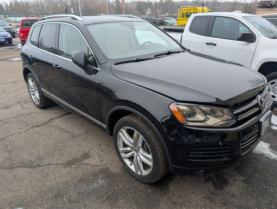 Módulo de control electrónico ECM del motor 3,6 L compatible con 11-14 TOUAREG 838559 Foto 3 de 4