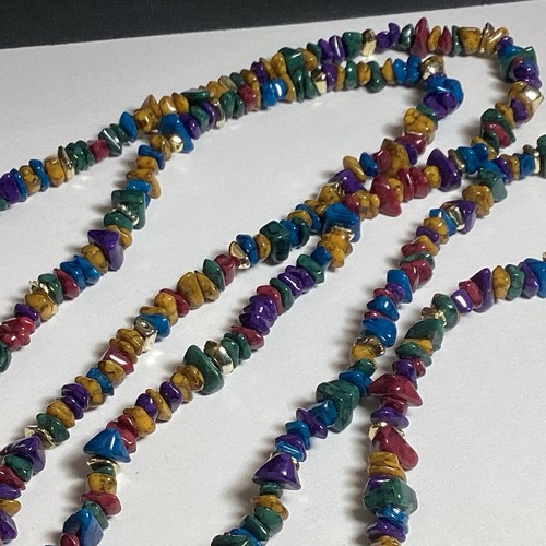 BUNTE PERLENKETTE 48 ZOLL KUNSTSTEIN MIT GOLDFARBENEN AKZENTPERLEN HÜBSCH - Bild 5 von 6