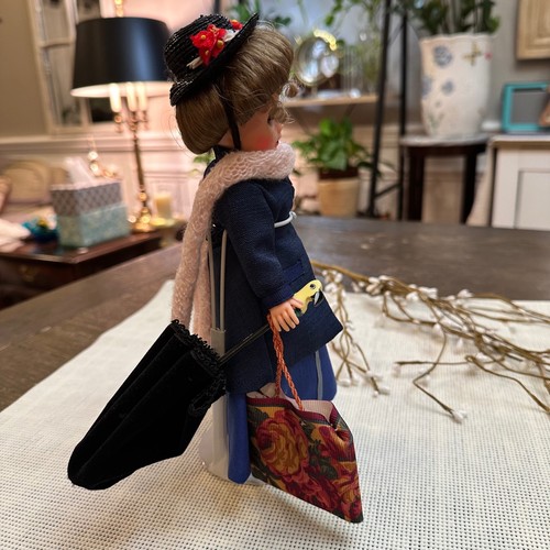 Bambola Madame Alexander 10" Mary Poppins vintage circa 1995 con supporto - Foto 3 di 9
