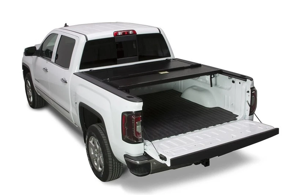 BAK Industries BakFlip G2 Hard Fold Tonneau Cover for Silverado Sierra 78" Bed Foto 2 de 4
