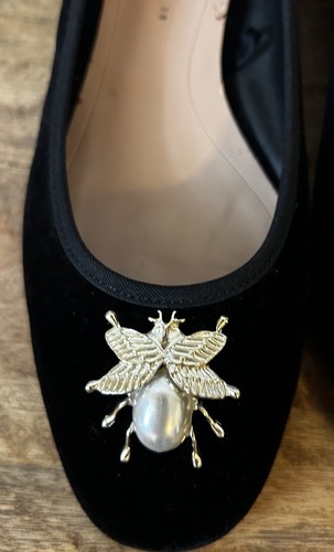 Zara Trafaluc Gold Bee with Pearl Black Velvet Ballerina Shoes Heels Sz 36/6 - Picture 3 of 7