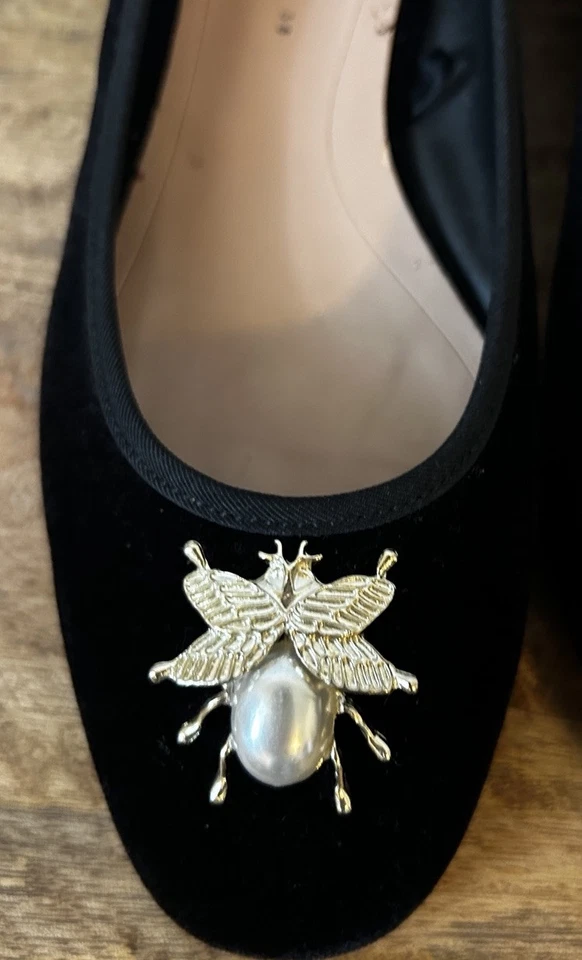Zapatos Bailarina Zara Trafaluc Abeja Dorada con Perla Negro Terciopelo Tacones Talla 36/6 Foto 3 de 4