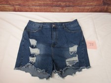 Shein Women s Curve Ripped Raw Hem Light Wash Button-Fly Denim Shorts Size 2XL