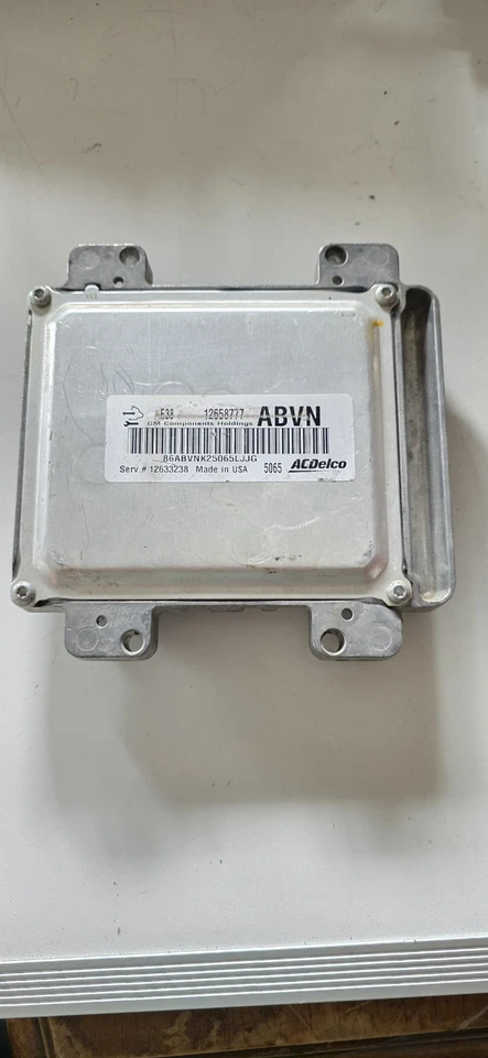 10-15 GMC SAVANA 2500 VAN Engine Electronic Control Module ECM 12658777 - Image 2 of 3