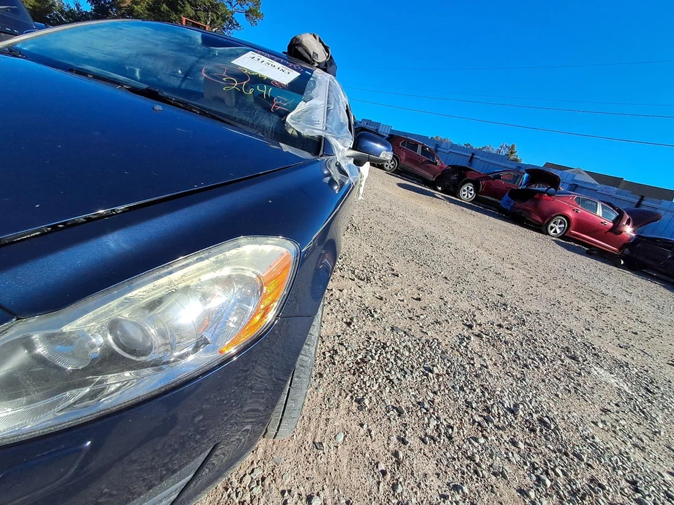 Used Front Left Fender fits: 2012 Volvo 70 SERIES C70 Front Left Grade A Foto 4 de 4