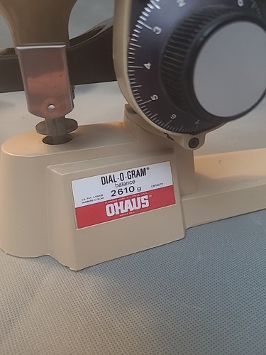 Ohaus Dial-O-Gram Balance 2610 g Scale - Picture 2 of 7