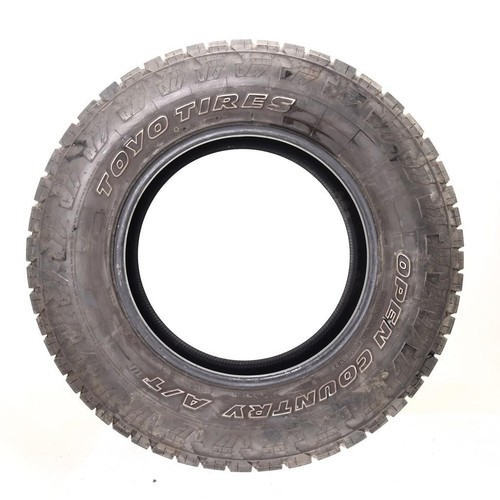 Used LT 275/70R18 Toyo Open Country A/T III 125/122S - 11/32 - Picture 4 of 4