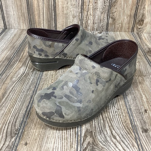 Dansko Professional Clogs Womens Size EU 38 US 7.5-8 Camo Suede Comfort Shoes - Picture 9 of 12