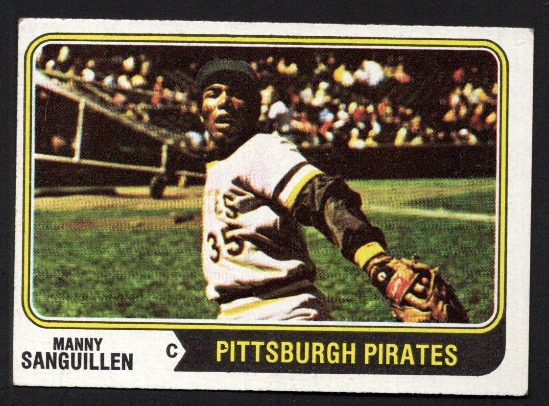 1974 Topps Baseball Card #28 Manny Sanguillen Pittsburgh Pirates EX *hp