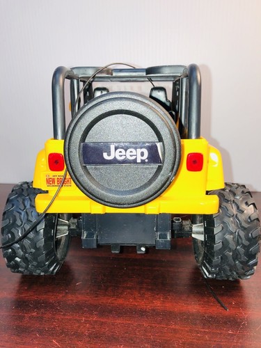 2013 New Bright 1:15 RC Trucks Jeep Wrangler Remote Control Car Vehicle TESTED - Picture 11 of 17