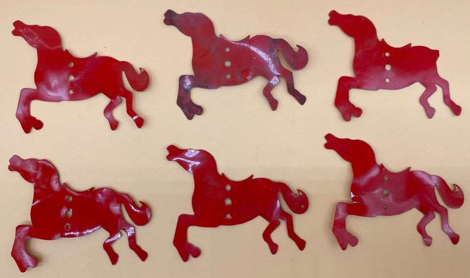 (19) 1950-62 A.C GILBERT ERECTOR SET 3 HOLE HORSES (13) PAPER/ (6) PLASTIC - Image 3 of 4