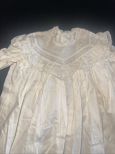 ANTIQUE CHRISTENING GOWN DRESS BABY Victorian EMBROIDERY VINTAGE Hand Sewn - Picture 2 of 7
