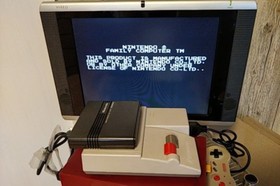 Family Composer FAMICOM DISK SYSTEM FCD/Disk and case set tested -a106-
