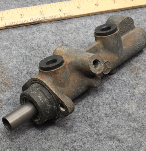 Mercedes W123 Girling OEM Brake Master Cylinder for rebuild - Bild 5 von 6
