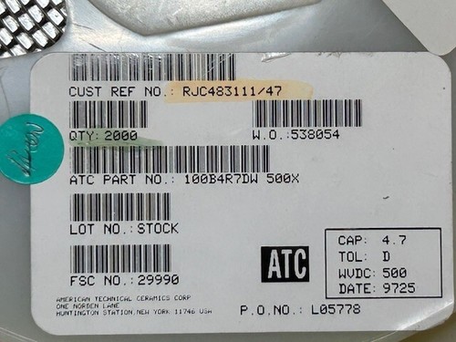 LOTE DE (100) TAPA MULTICAPA ATC PORCELANA POWER ATC100B4R7DW500X 4.7pF, 500 WVDC - Imagen 2 de 3