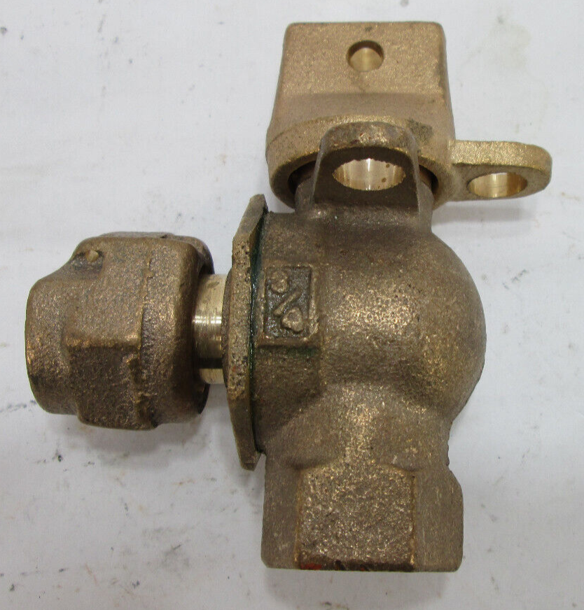 Mueller 3/4" x 3/4" Ball Angle Meter Valve IPS x Meter Swivel Nut