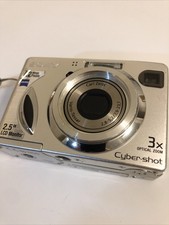 SONY Cyber-shot DSC-W7 Digital Camera 7.2 MP, 3x Zoom