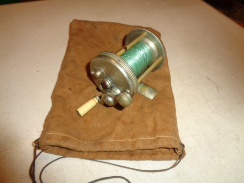 Vintage Montague V. L. &A. Tournament Casting #60 Fishing Reel - Picture 1 of 10
