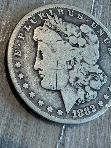1882 MORGAN SILVER DOLLAR $1 COIN - Picture 2 of 9